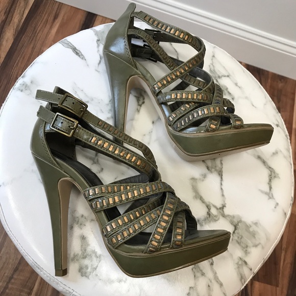 ‼️ Olive Green Open Toe Strappy Sandal Heels Tan - Picture 2 of 4
